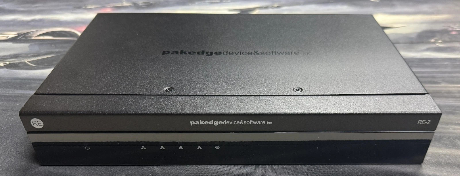 Pakedge RE-2 Enterprise Gigabit Wired Router Device - Excellent - Tested