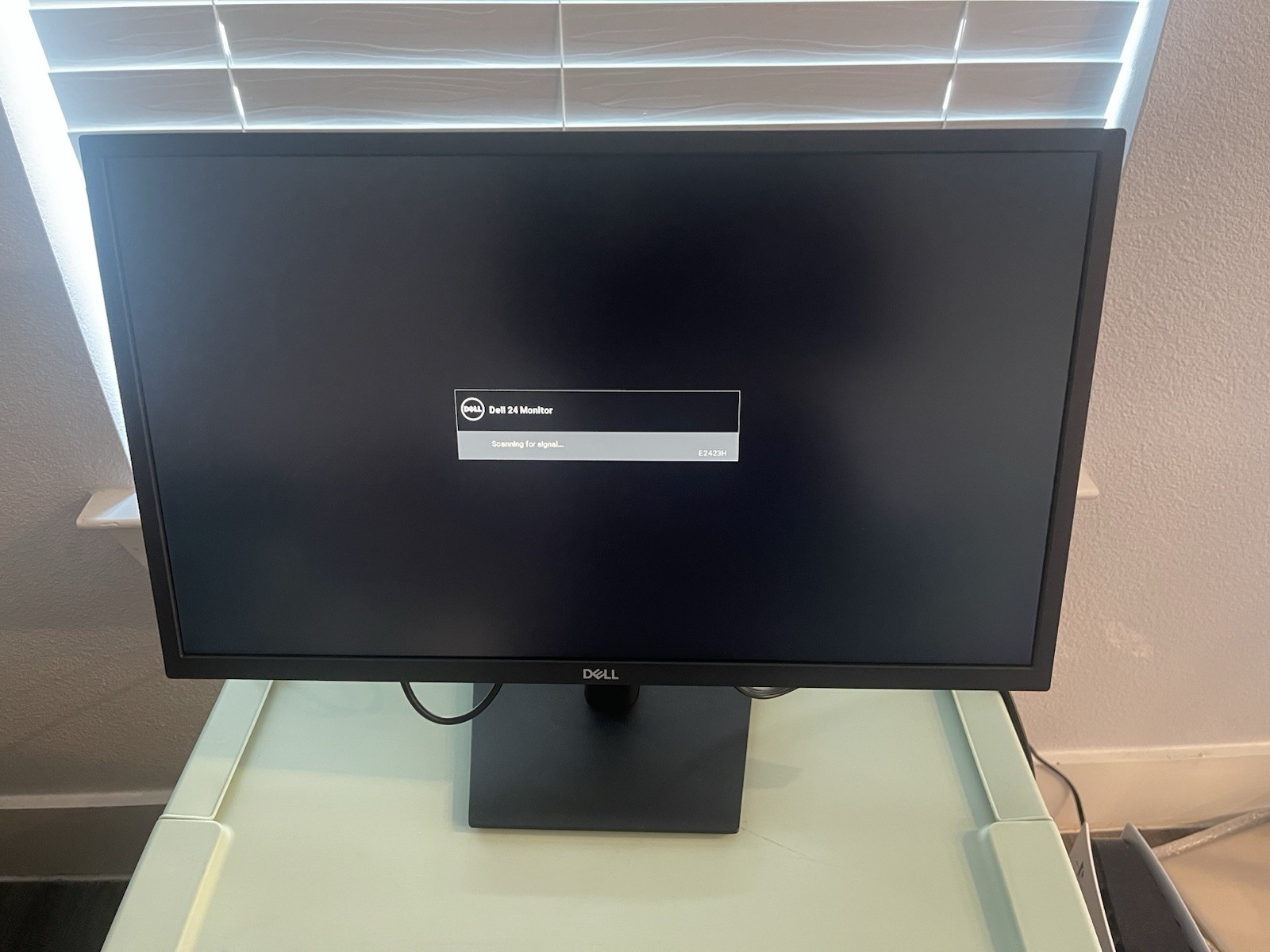 Dell E2423H 24-inch Monitor --LCD HD Display Widescreen VGA