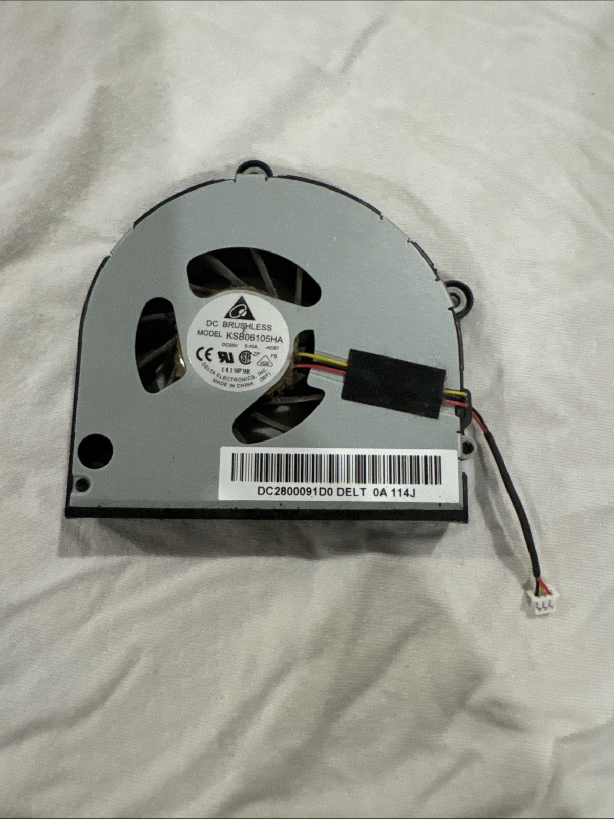 OEM Delta KSB06105HA Laptop CPU Cooling Fan DC2800091D0 5V 0.40A 3-Pin TESTED