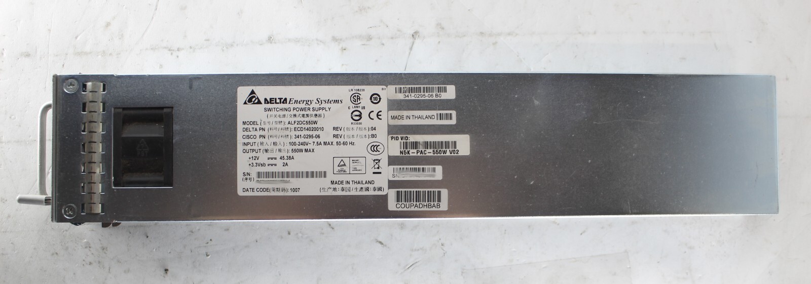 Cisco Nexus 5010 N5K-PAC-550W 341-0295-06 AC Power Supply ALF2DC550W