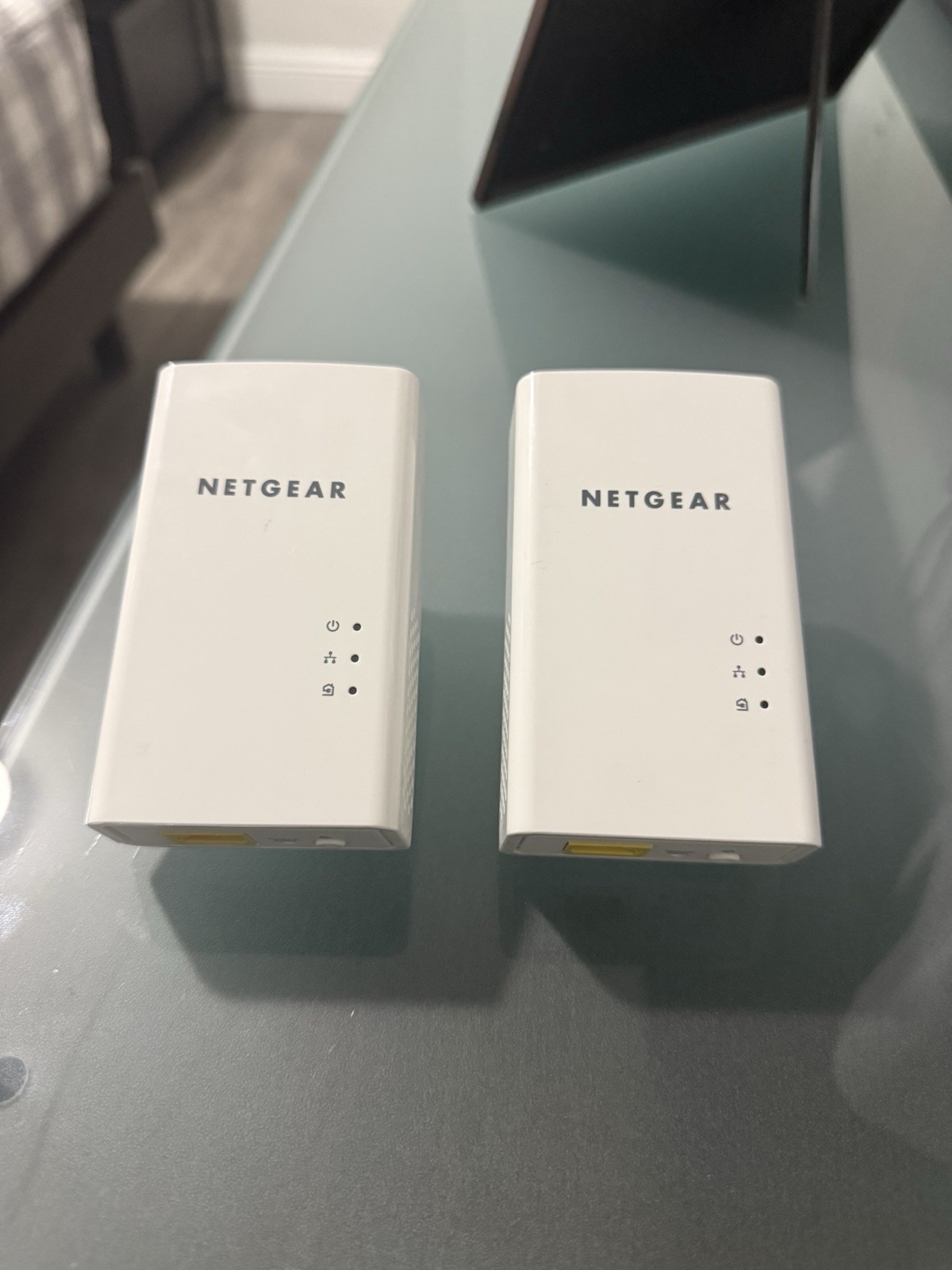 NETGEAR PLP1000 Powerline 1000 Adapter White Pack of 2