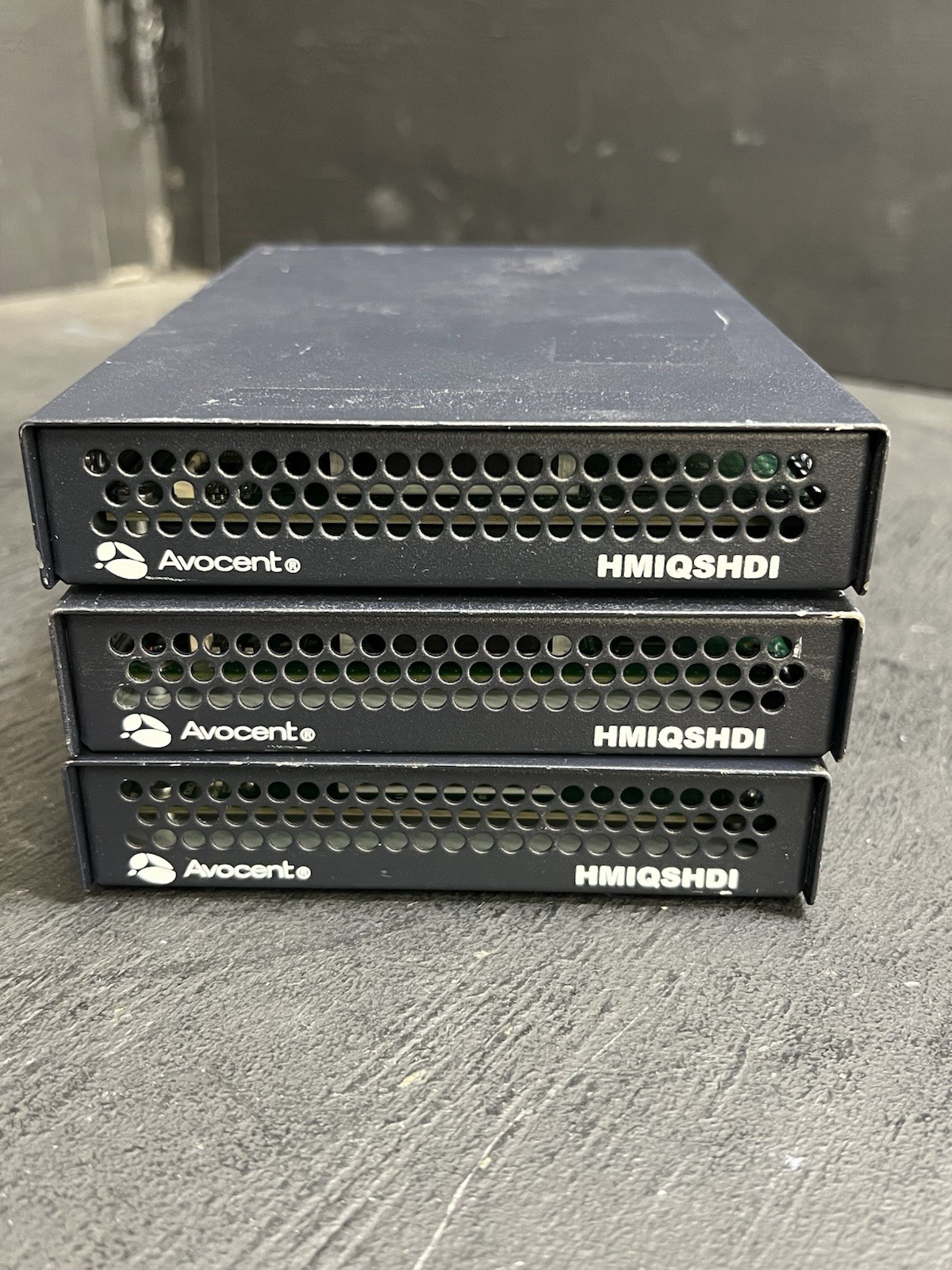 Lot of 3 Avocent HMX HMIQSHDI 500-183-502 SINGLE VGA, DVI-D, USB Audio