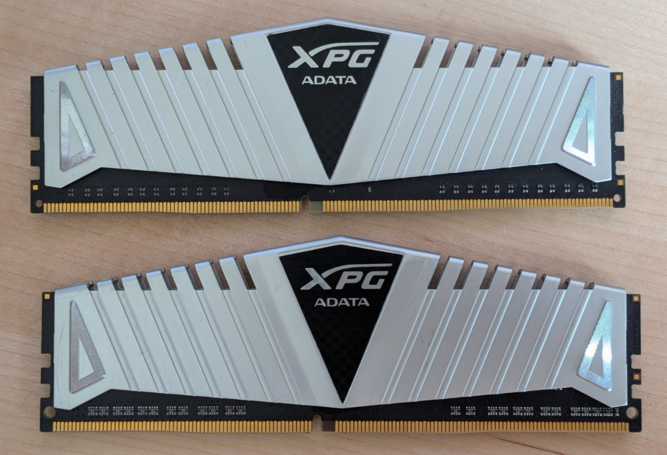 ADATA XPG 16GB (2x8GB) RAM DDR4 2400MHz AX4U240038G16-BSZ