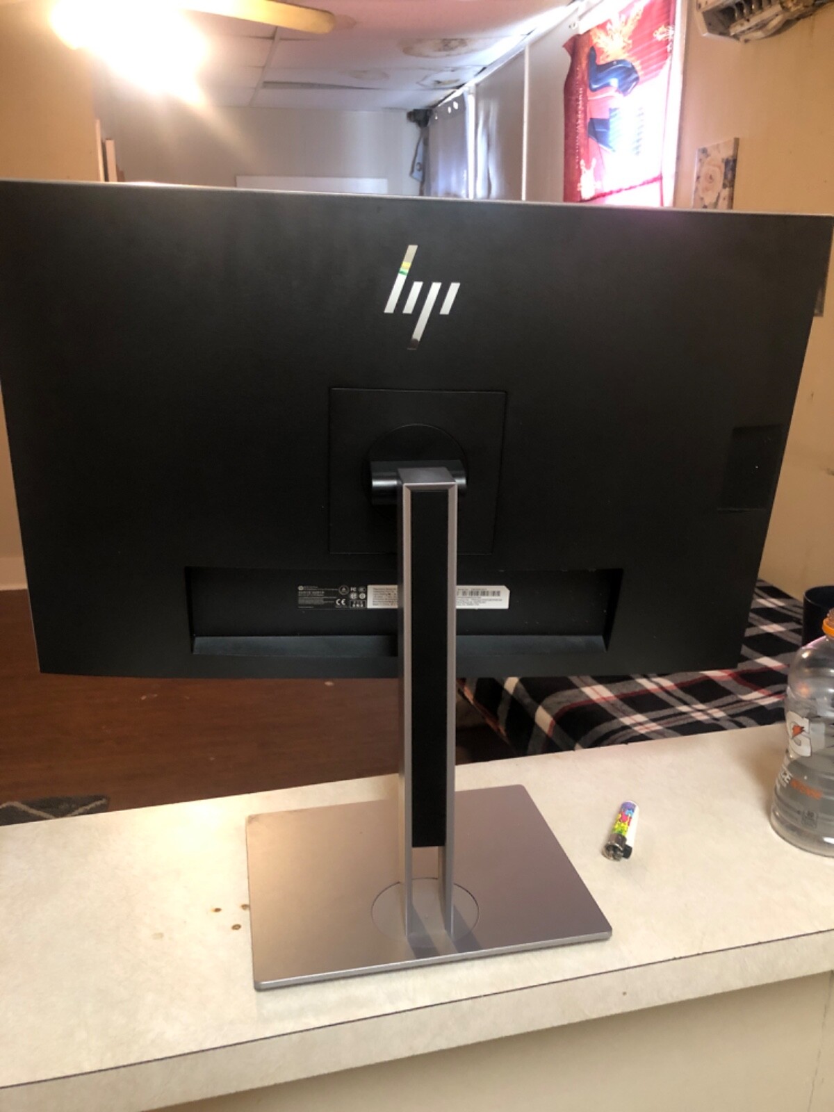 HP EliteDisplay E273q 27 inch Widescreen LED Monitor