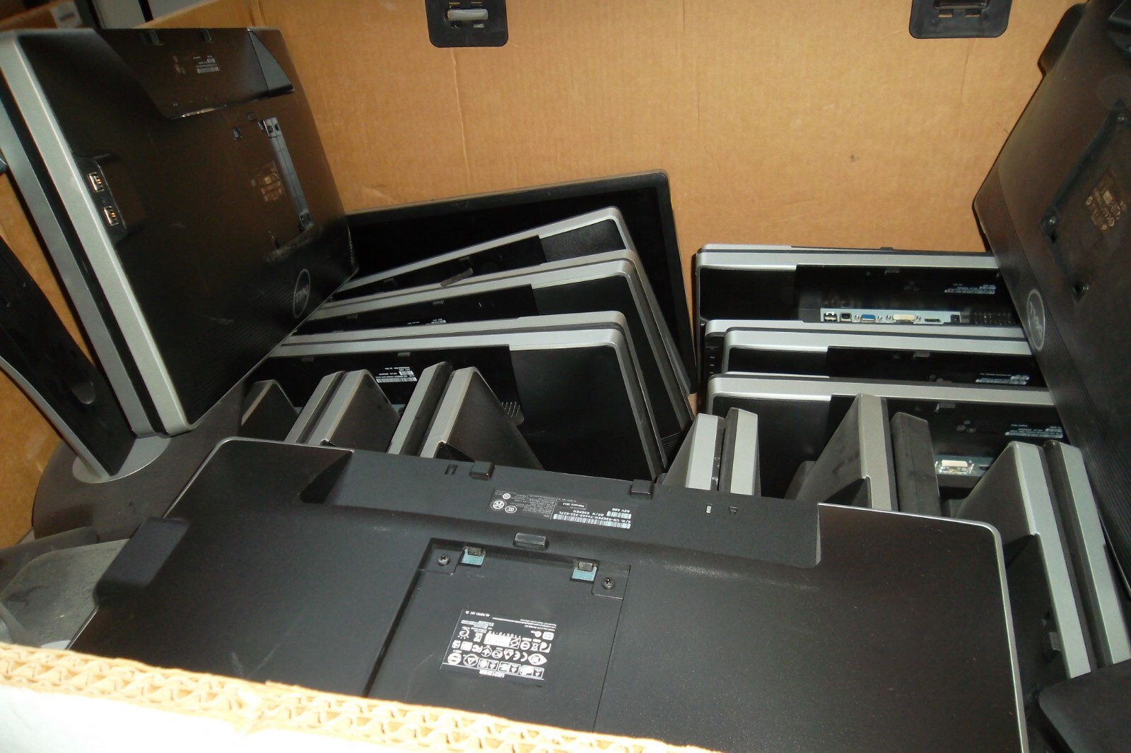 LOT-25 Dell UltraSharp U2312HM 23" LED Monitor 4-Port USB 1080p U2312HMt 2GFKN