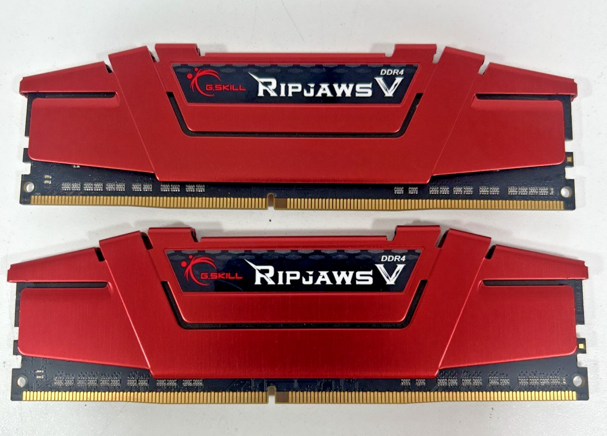 G.SKILL RipJaws V Series 32GB Kit (2 x 16GB) DDR4 2400 F4-2400C15S-16GVR