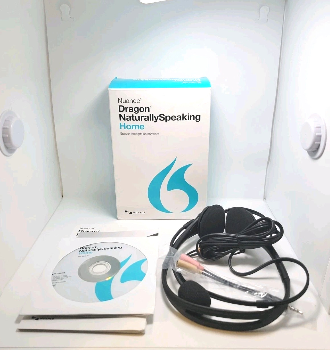 Nuance Dragon Naturally Speaking Home 13 Speech Recognition Software NEW