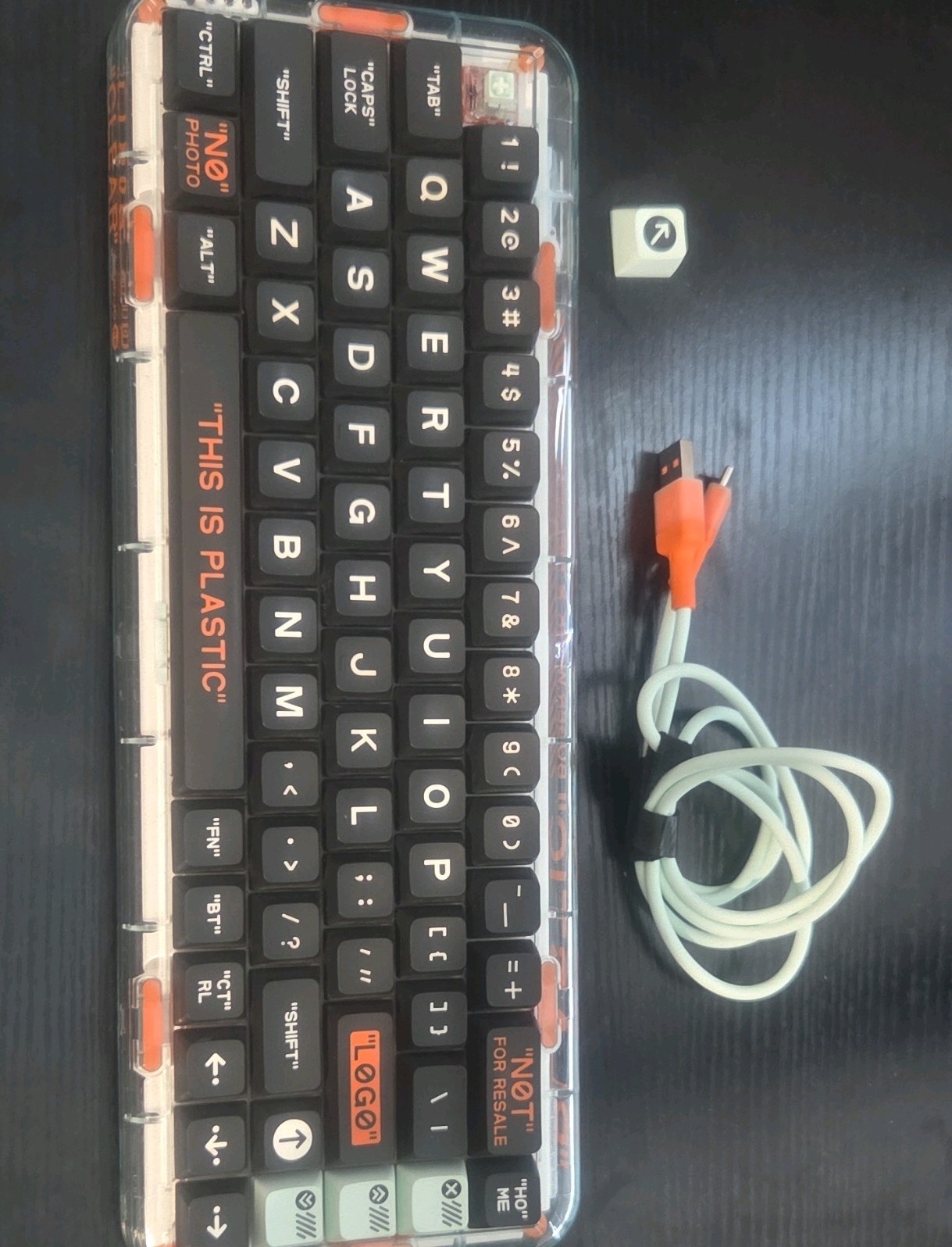 Burger Work x Melgeek PLASTIC MOJO68