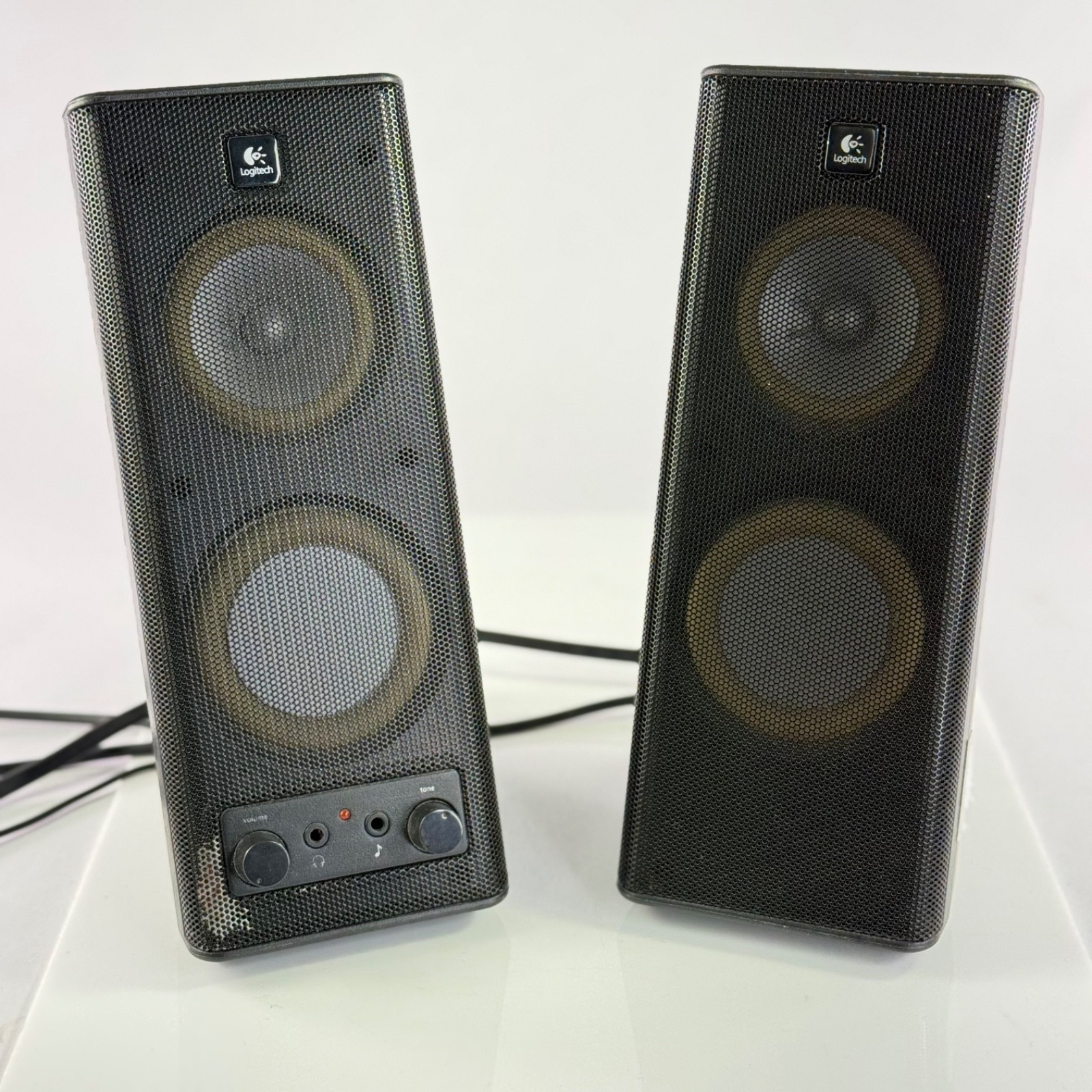 Logitech X-140 S-0264A 2-Way Powered Stereo Computer Speakers Tested Working