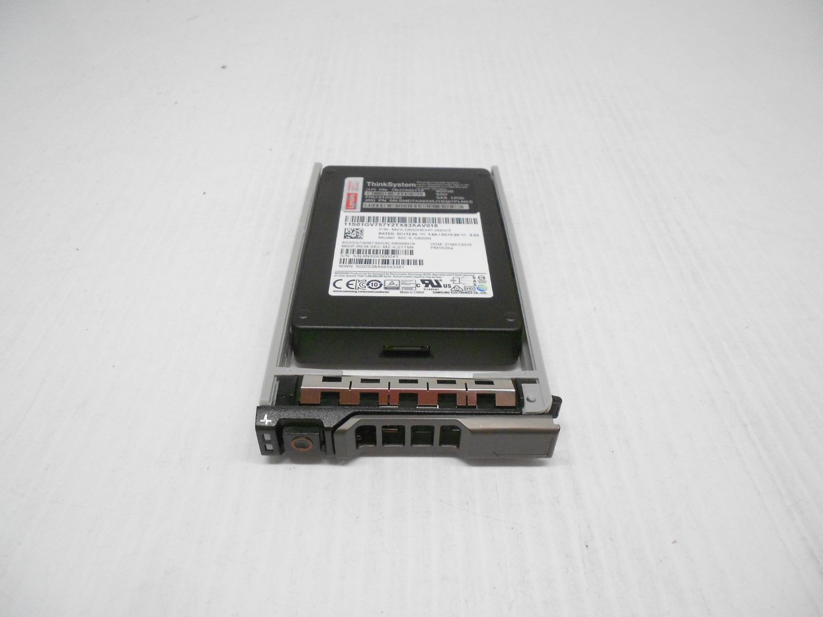 800GB SSD SAS 12Gbs 2.5" HARD DRIVE Fits Dell R510 R610 R620 R630 R710 R720 R730