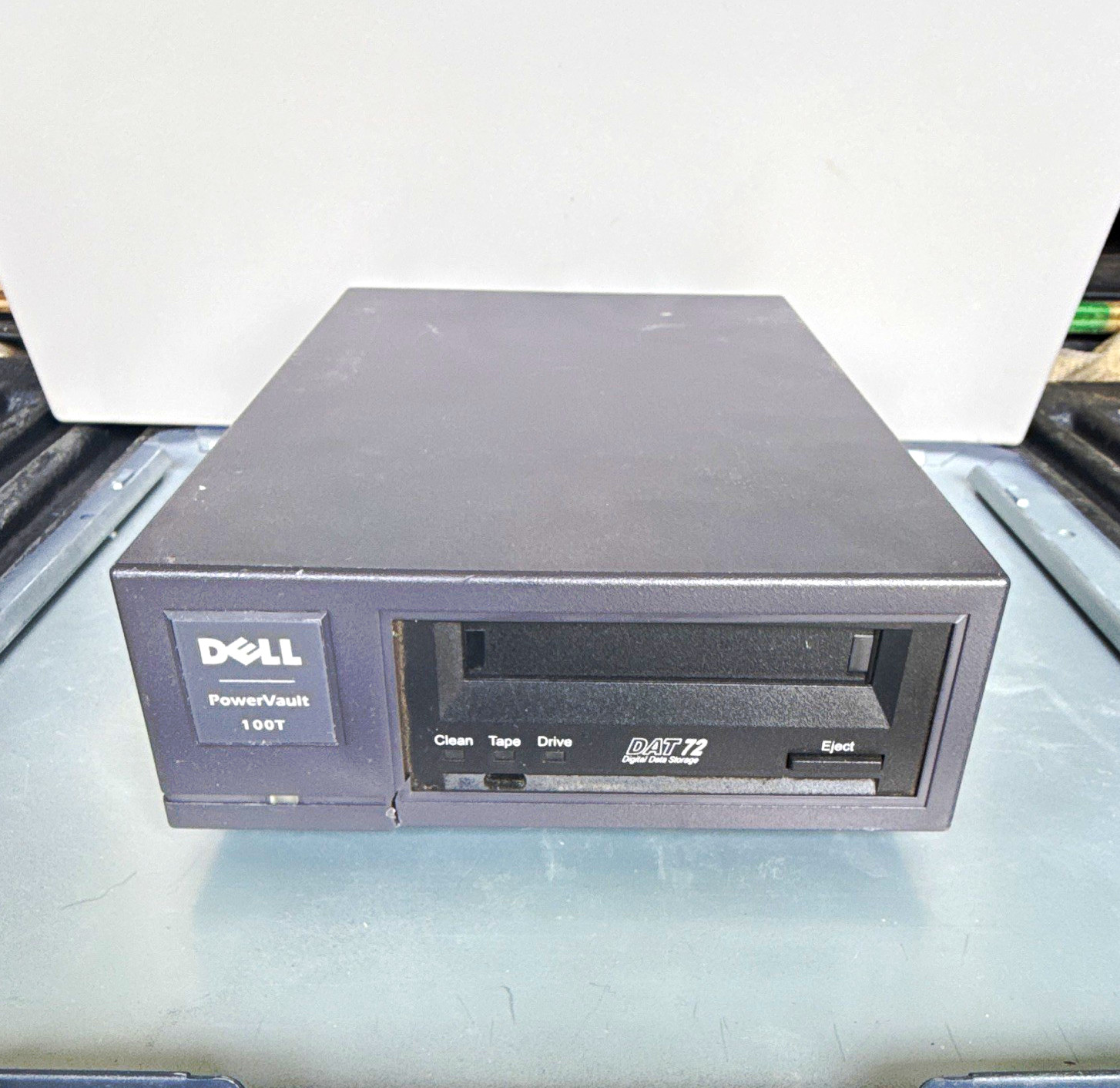 Dell PowerVault 100T DAT72 External Tape Drive 72GB SCSI 5.25in Black