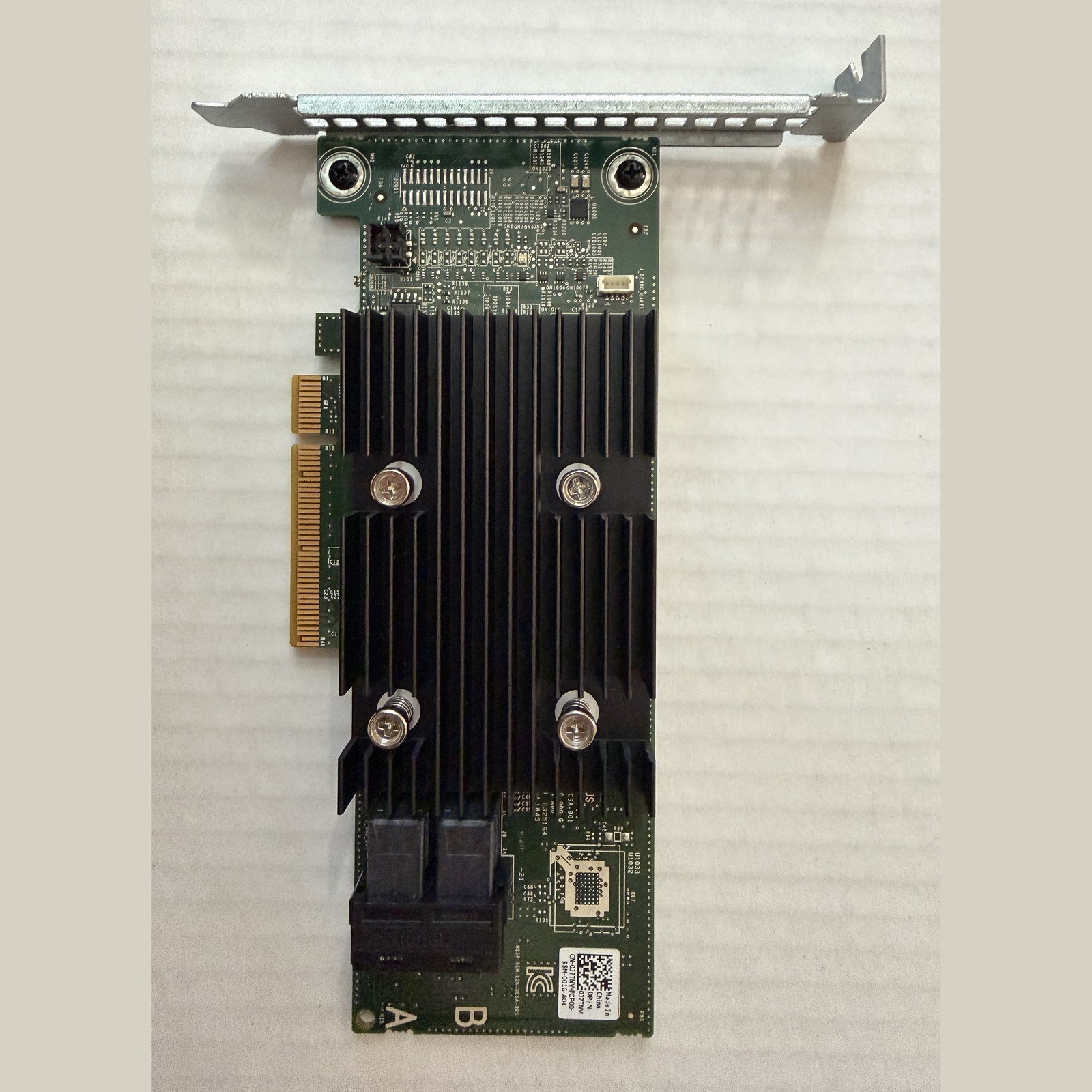 Dell HBA330 UCSA-901 0J7TNV 12Gb/s SAS PCIe x8 HBA Controller Card Working Pull