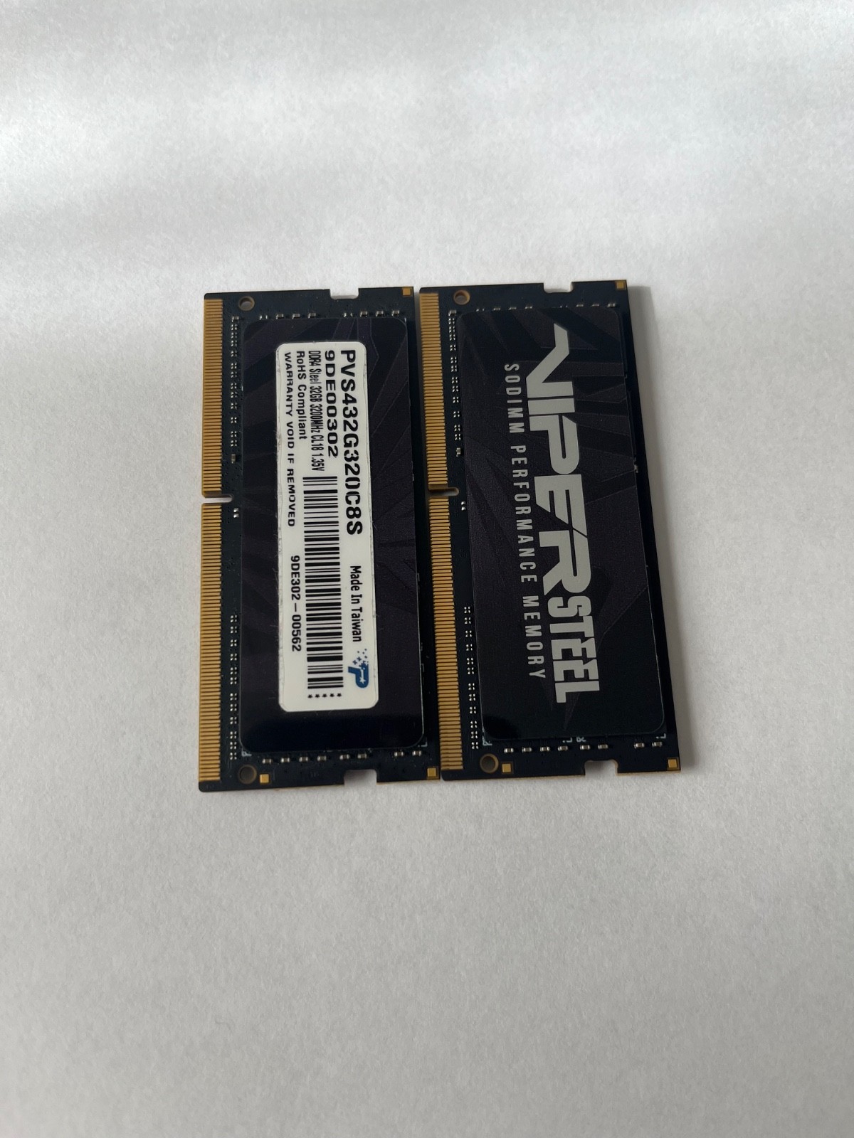 Patriot Viper Steel 16GB (1x16GB) PC4-25600 (DDR4-3200) Memory (PVS416G320C8S)