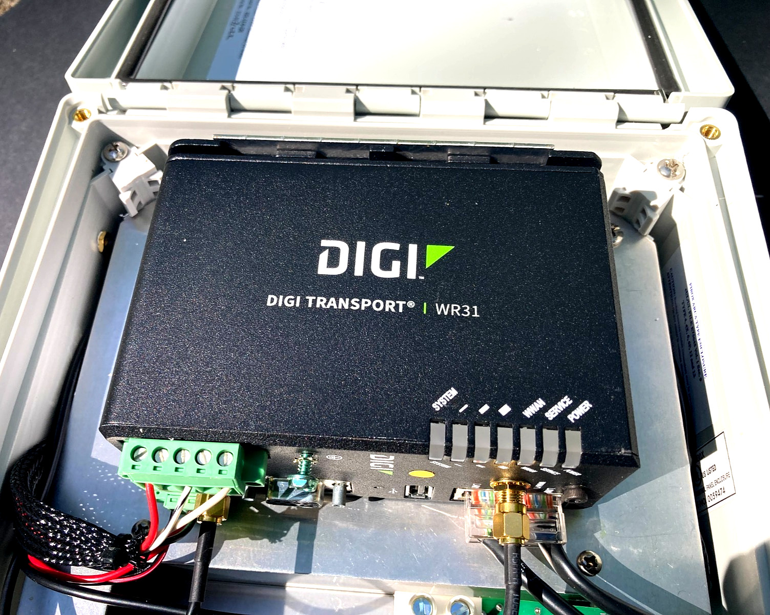 DIGI Transport WR31 Cellular Router 4G HSPA+ LTE WR31-L52A-DE1-TB, W/ ARCA FIBOX
