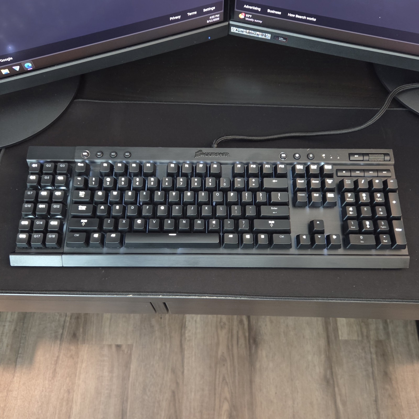 CORSAIR Vengeance K95 Keyboard W/ 18 Macro Keys WHITE CH-9000020-NA/RF *READ*