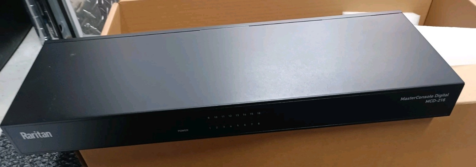 RARITAN MasterConsole Digital MCD-216 - 16-port Cat5 KVM switch