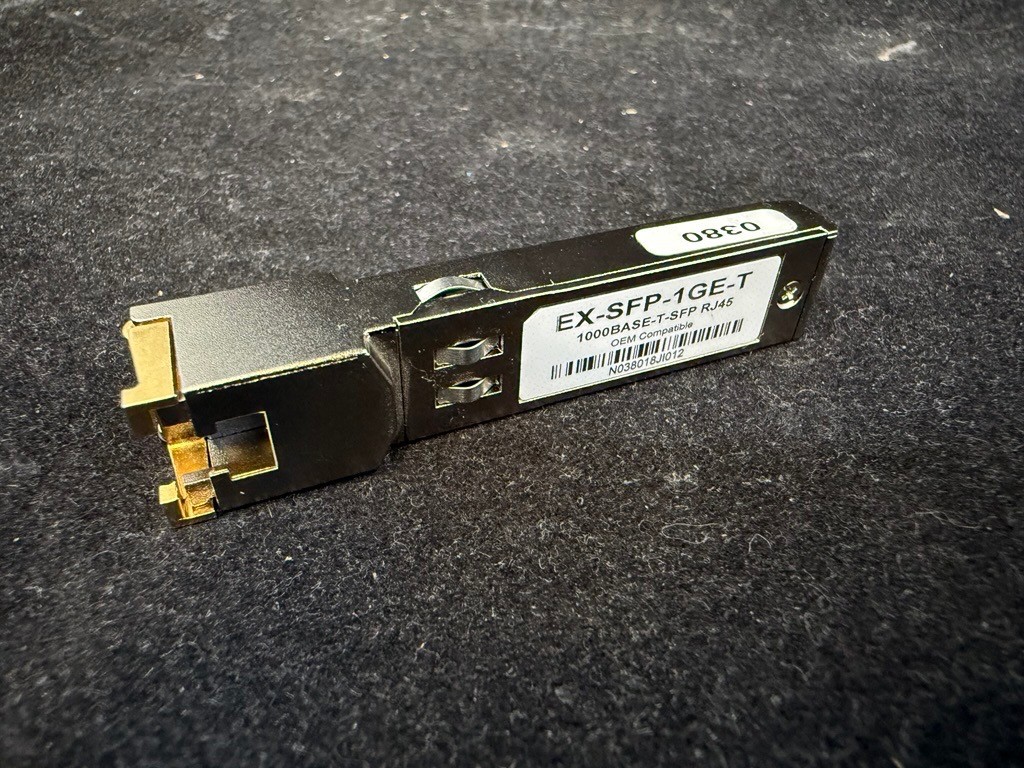 **NEW** Juniper Compatible EX-SFP-1GE-T 1G 100m RJ45 Transceiver