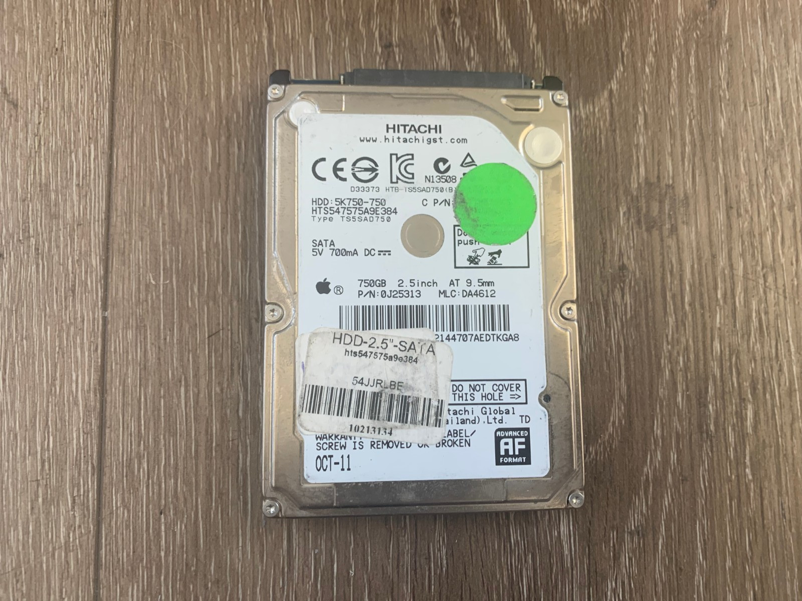 Hitachi Travelstar HTS547575A9E384 0J25313 750GB 5400RPM 2.5" SATA 3Gb/s HDD