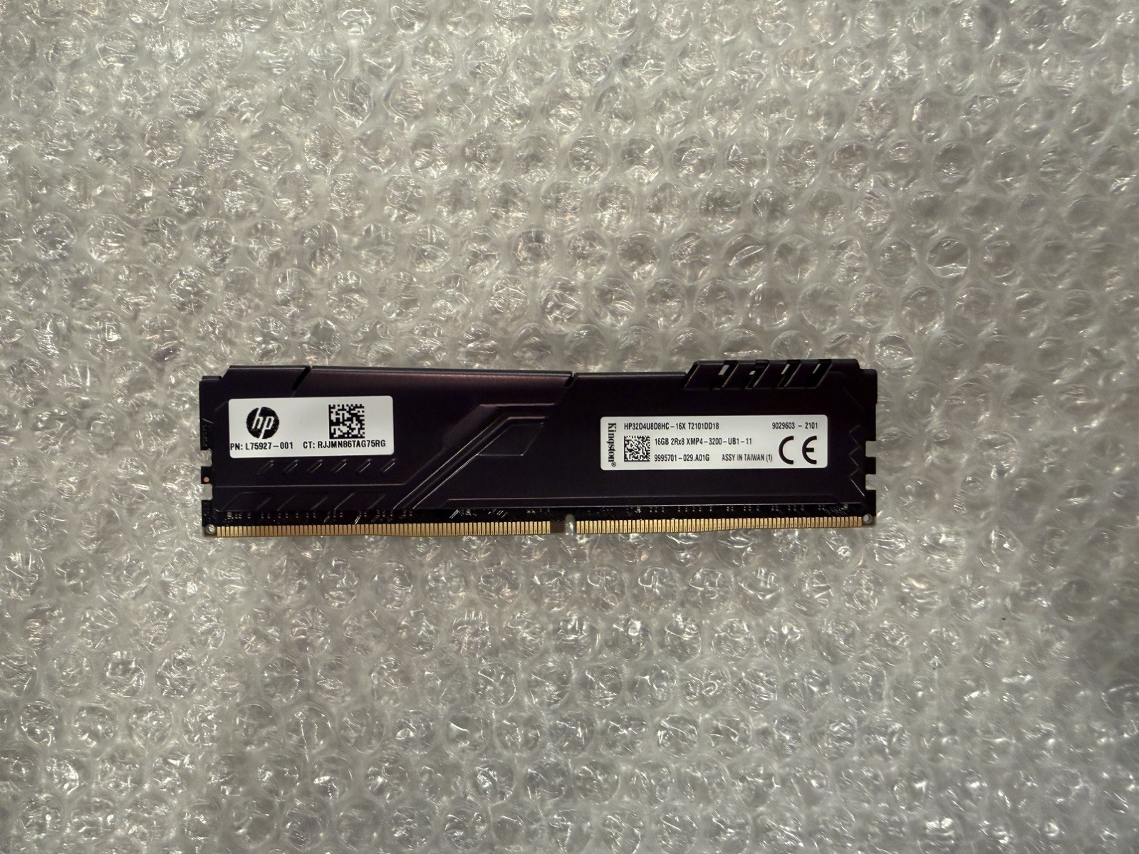 HyperX FURY 16GB (1x16GB) DDR4-3200 DDR4 DIMM 288-Pin XMP HP32D4U8D8HC-16X