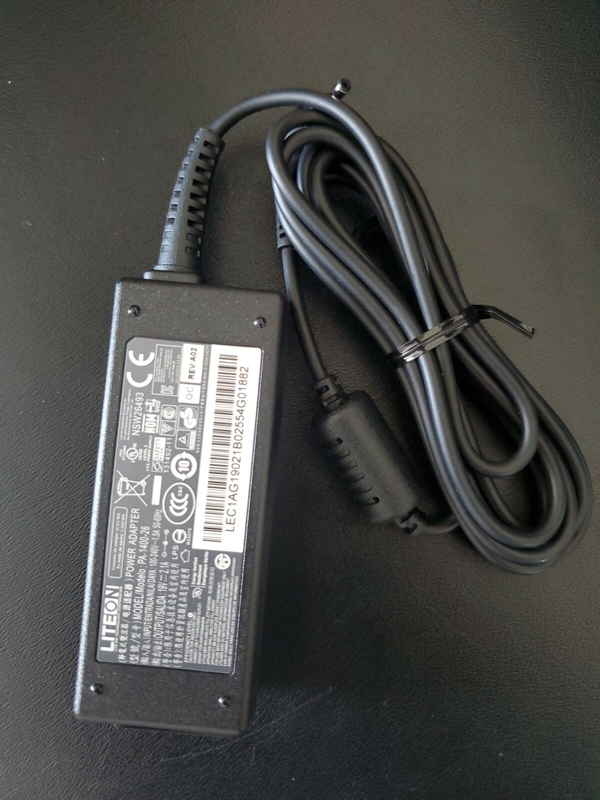 Genuine LITEON 19V 2.1A 40W PA-1400-26 for LG Gram 15ZD960-GX7TK,15Z970-A.AAS7U1