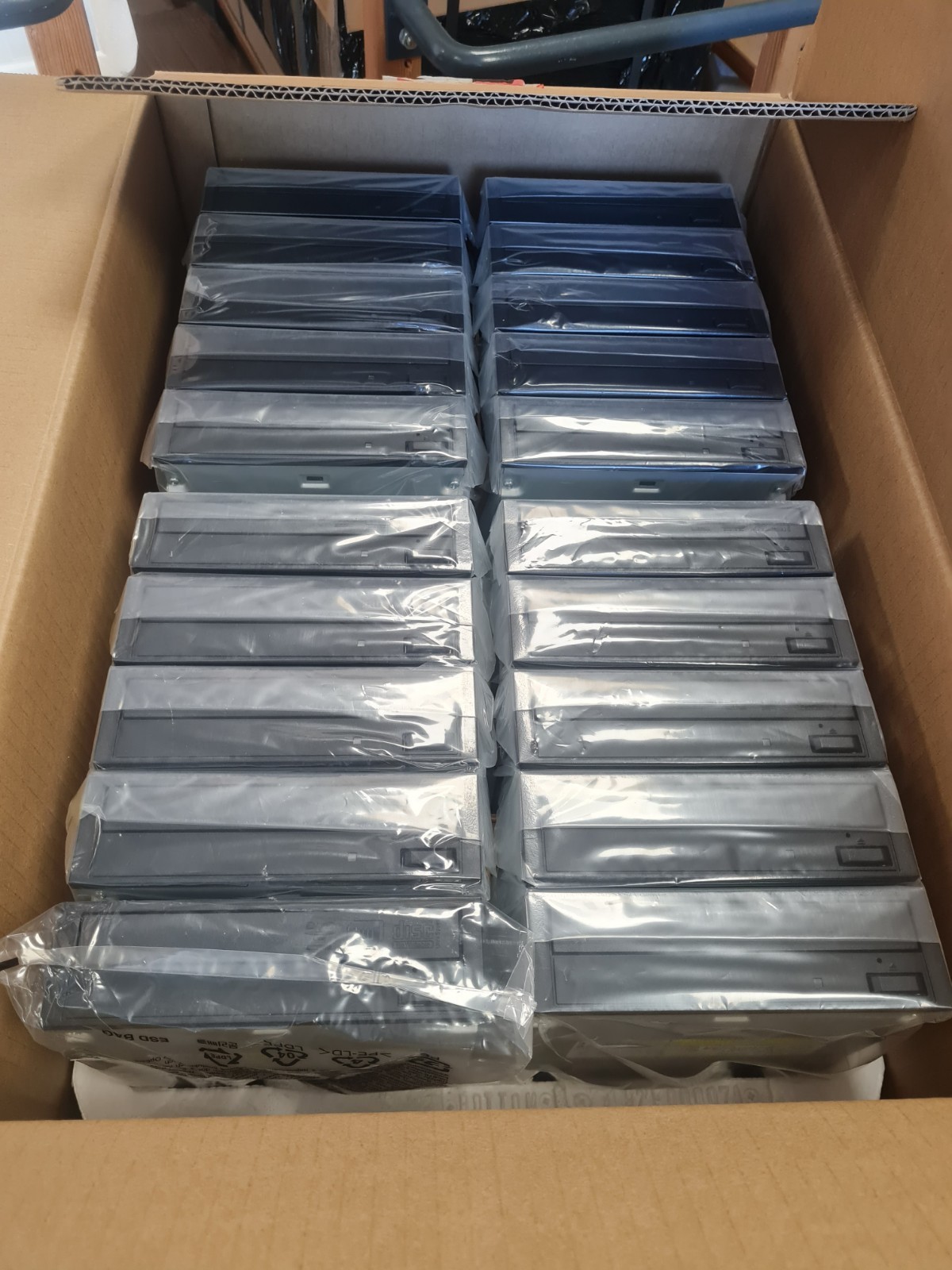 Sony Optiarc AD-5260S (AD-5260S-0B) DVD±RW Drive