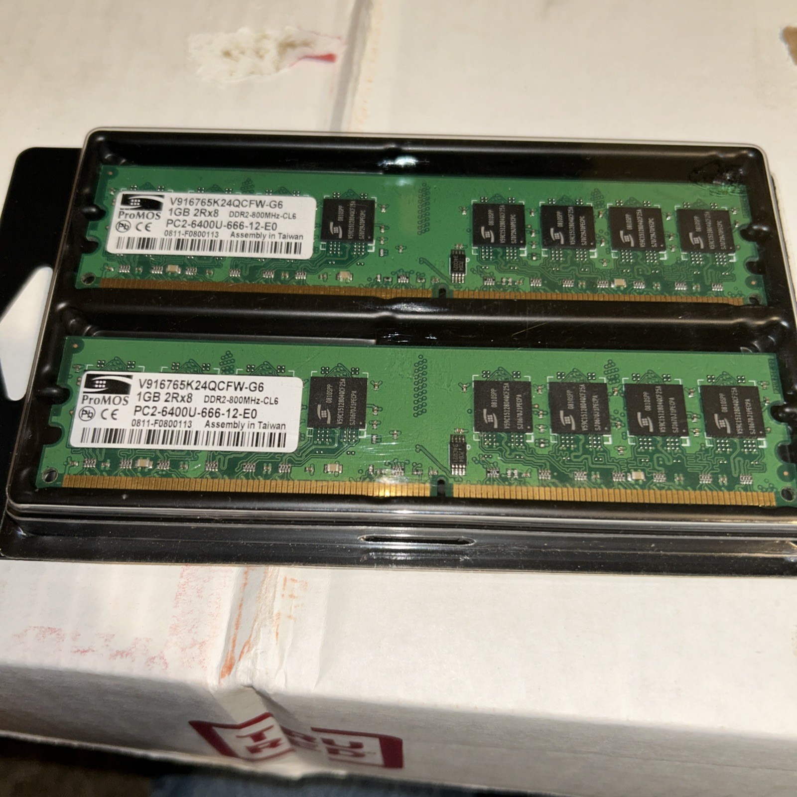 One ProMos Memory 1GB DDR2-800MHz-CL6 PC2-6400U-666-12-E0