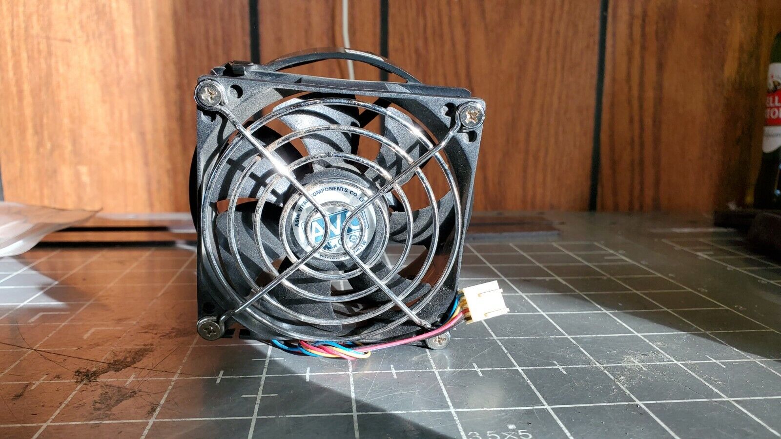 AVC 80MM Temperature Control Fan, DS08025T12HP028 / DC 12V / 0.30A