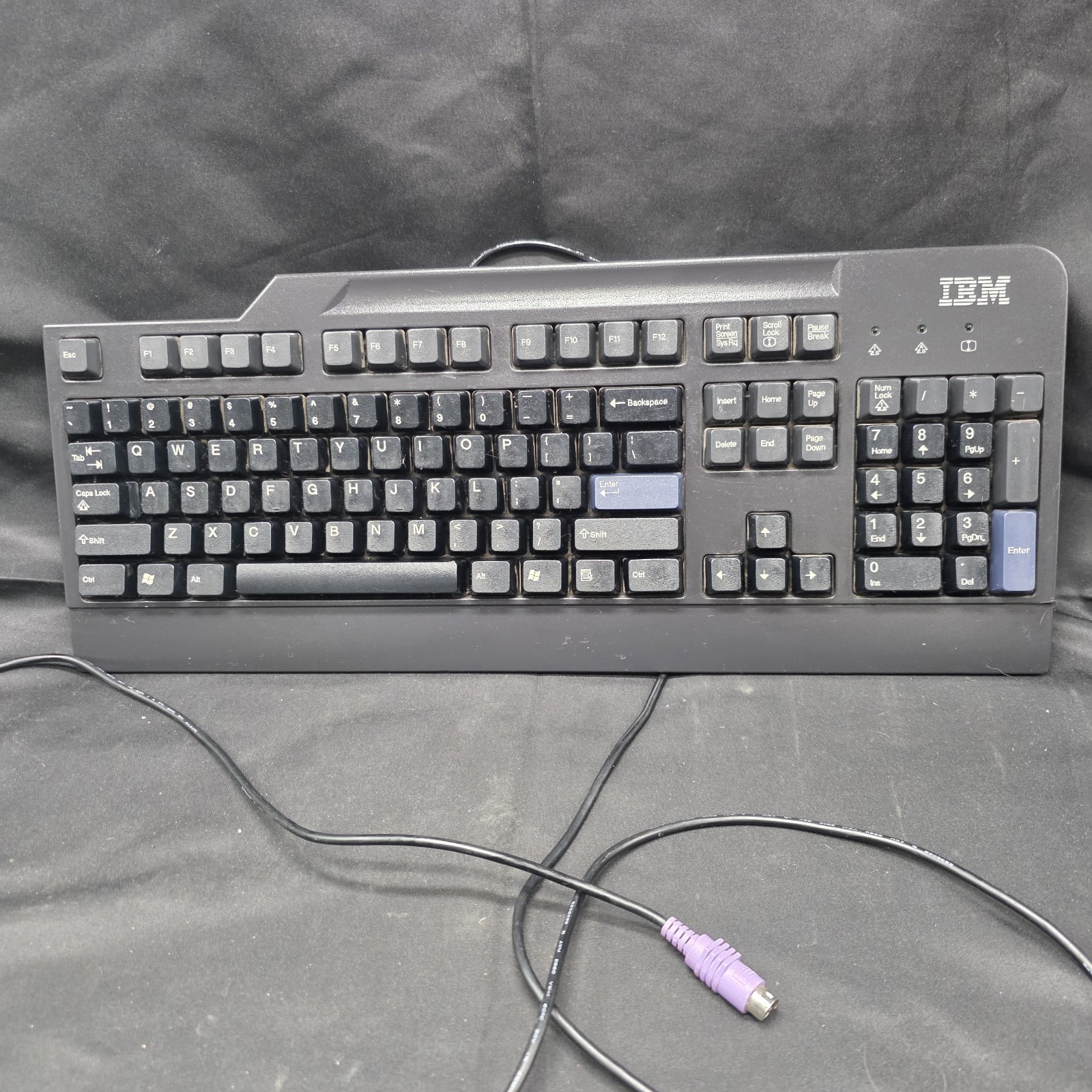 IBM SK-8820 Black PS/2 Wired Keyboard Full Size Vintage