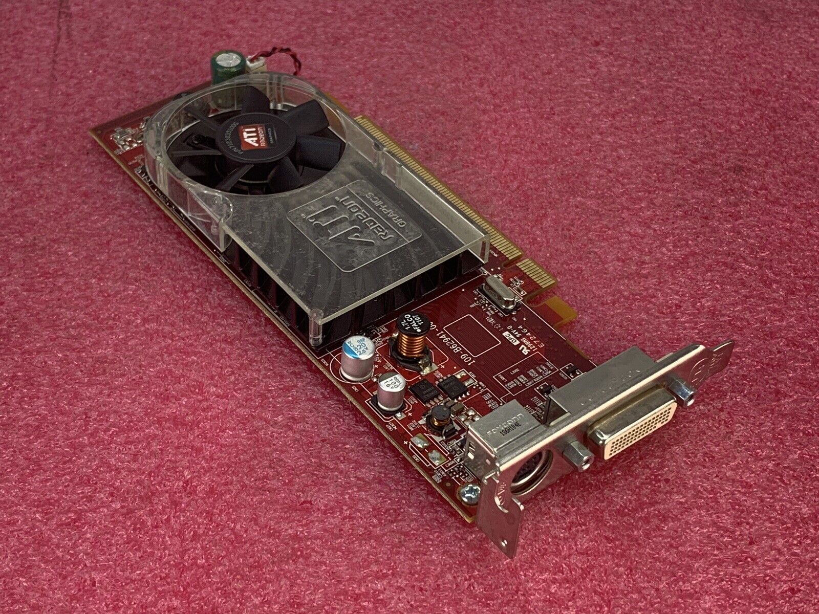 AMD ATI-102-B62902(B) RADEON GRAPHICS VIDEO CARD MODEL B629 