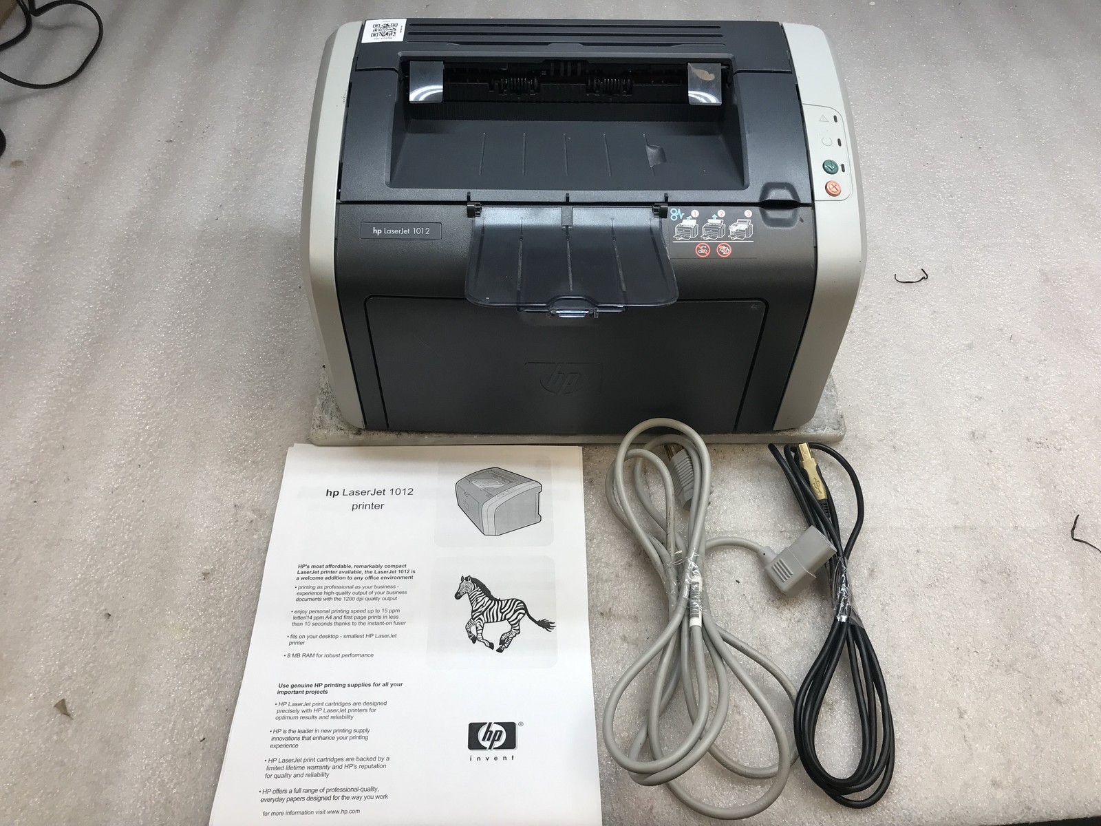 HP LaserJet 1012 Monochrome Laser Printer Q2461A 80k Pg Ct w/ Cables *NO TONER*