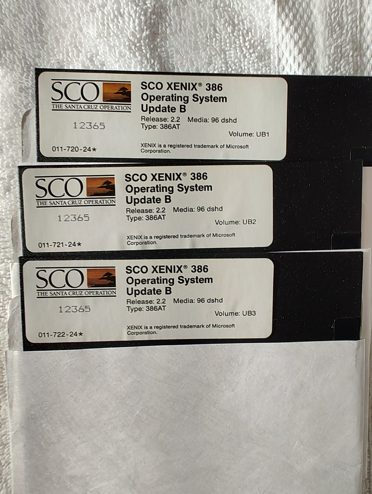 5.25" floppy disk SCO XENIX 386 UPDATE B 2.2