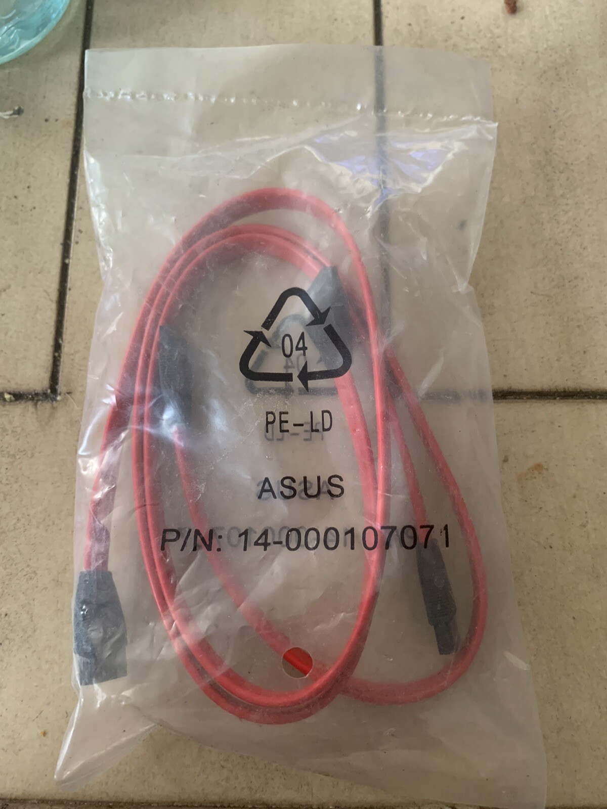 SATA CABLE ASUS P/N 14-000107071 RED 19", New in Sealed Bag