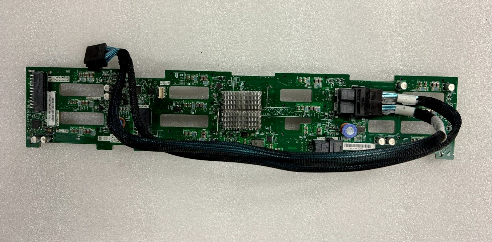 IBM Lenovo 00FJ754 X3650 M5 Server 12-Bay 3.5" Hard Drive Backplane w/