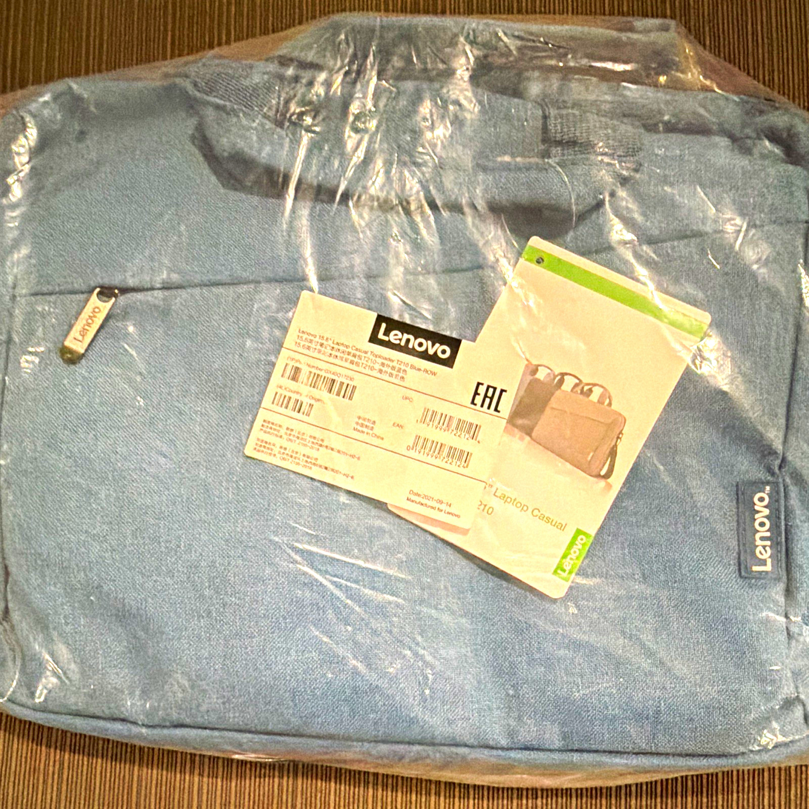 Lenovo T210 GX40Q17230 Padded 15.6in Blue Shoulder/Messenger Laptop Bag
