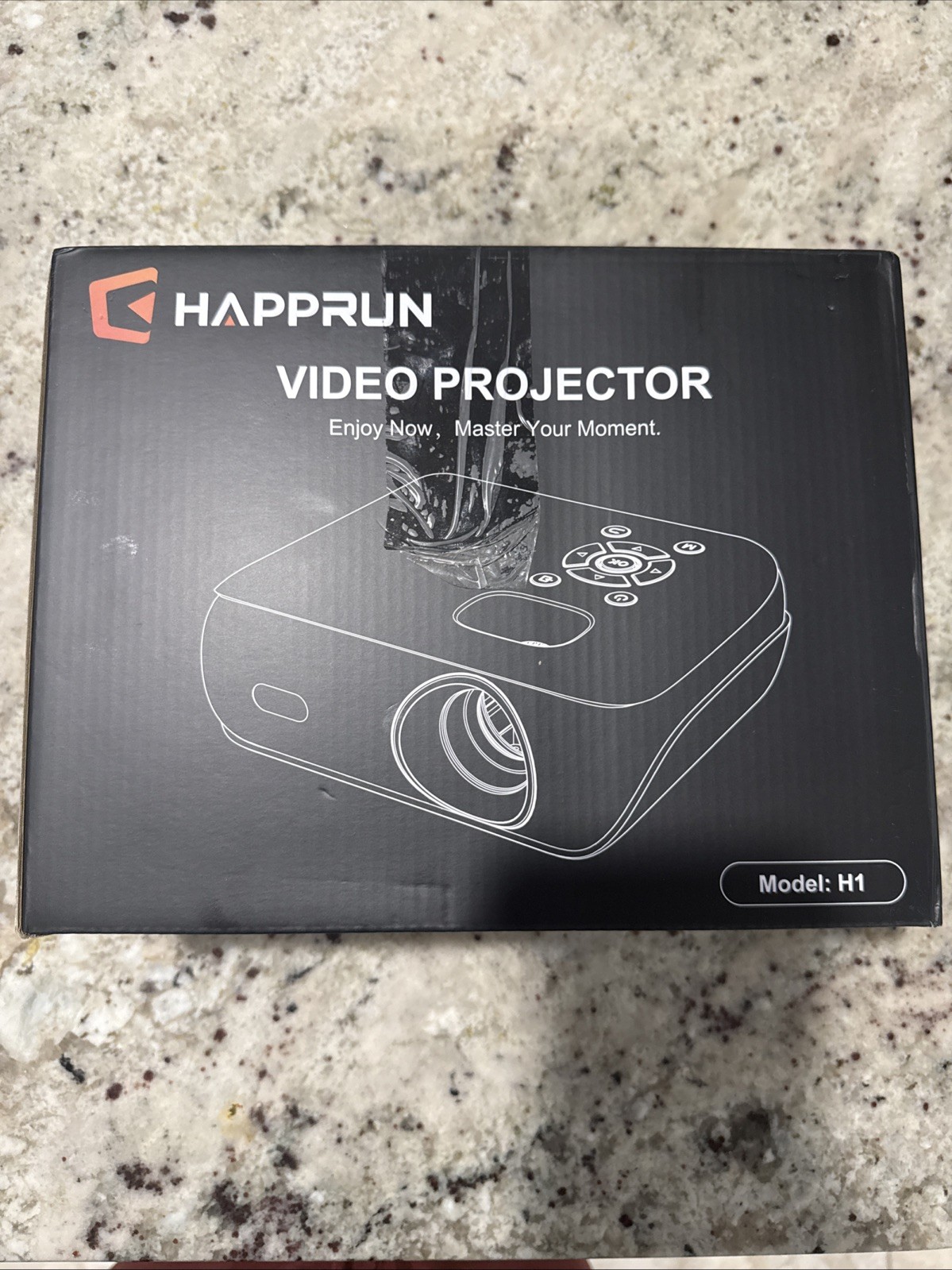 HAPPRUN Native 1080P Bluetooth Mini Projector, Full HD Portable Outdoor Movie  3