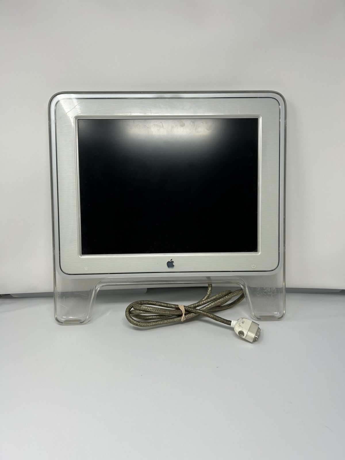 Vintage Apple Studio Display 15" - Family M2454  