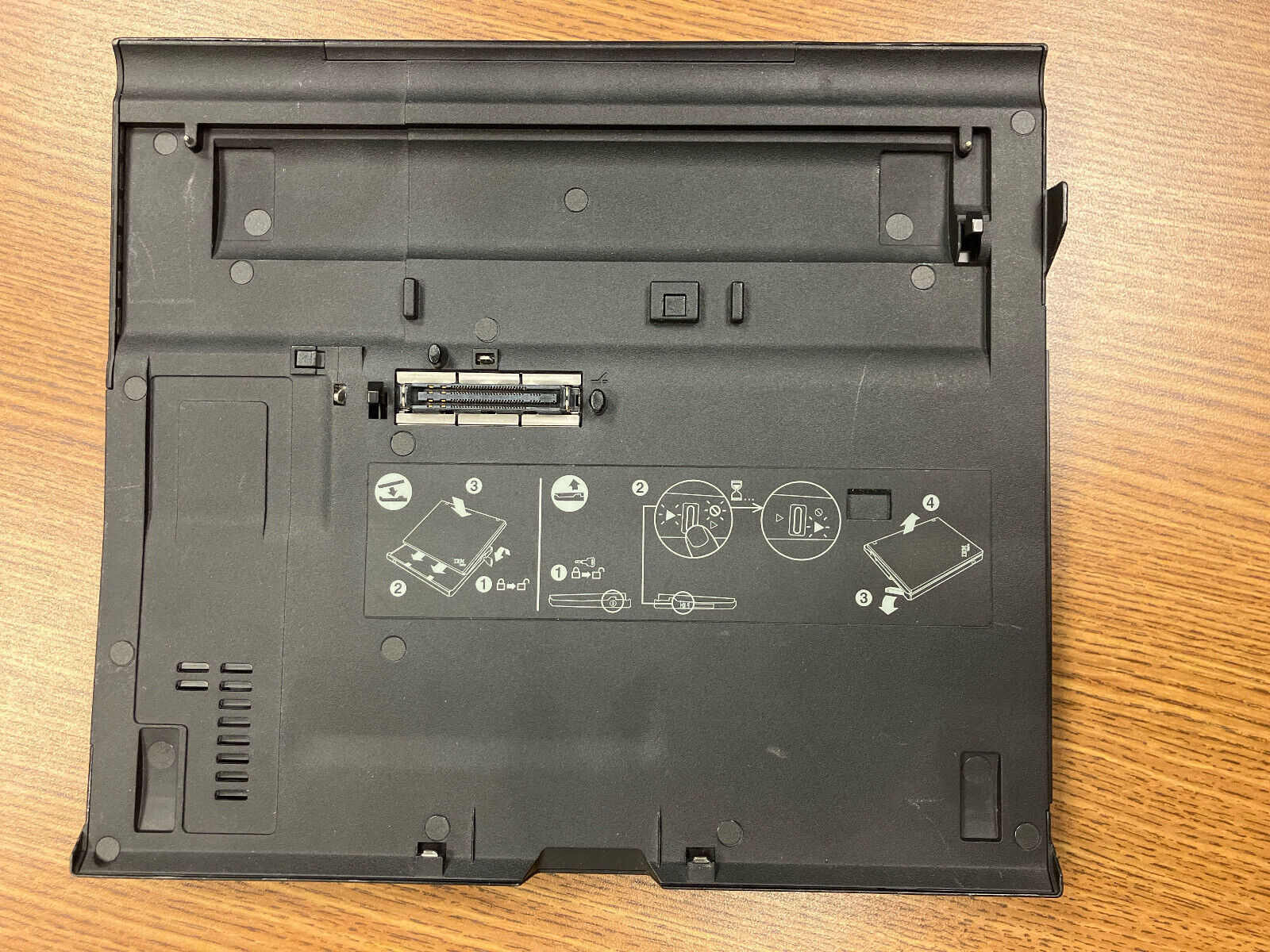 Lenovo ThinkPad X6 UltraBase Docking Station used and tested