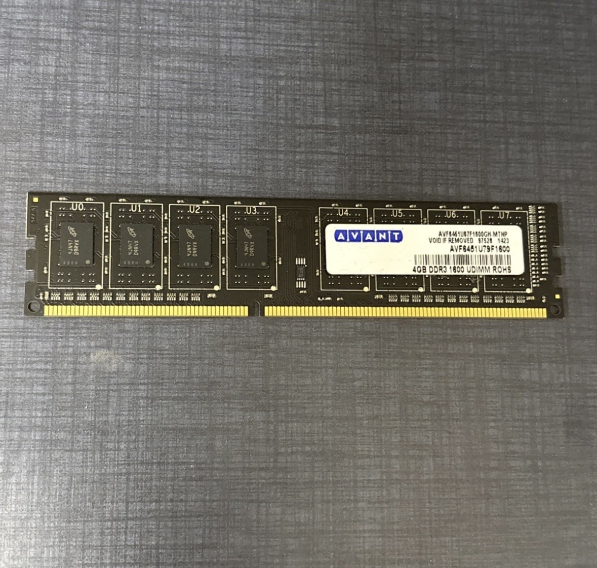 Avant 4GB PC3-12800 DDR3 1600 PC Memory UDIMM AVF6451U67F1600GH-SADP
