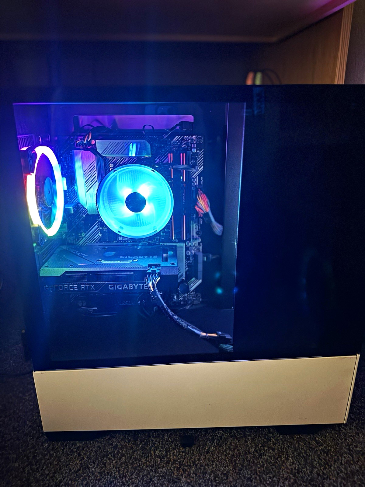 Selling Mid-High Tier Gaming PC (price is really negotiable)
