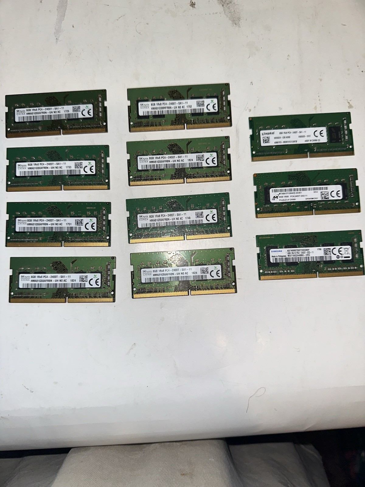 LOT of 11 8GB 2400 DDR4 SODIMM MIXED BRANDS SKHYNIX, KINGSTON, MICRON, SAMSUNG