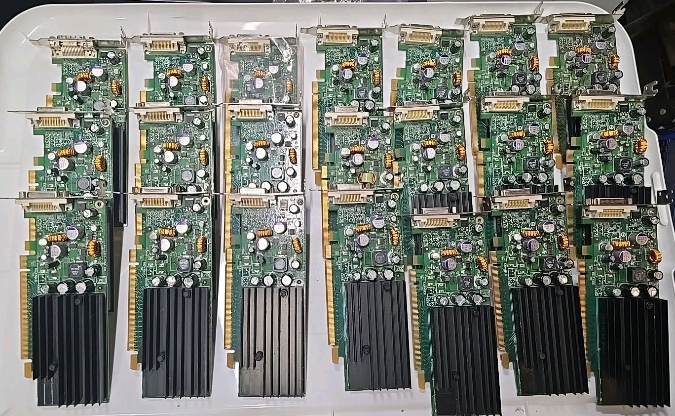 Nvidia Quadro NVS 285 Lot of 21 128MB PCI-E Graphics Card P383 Sff Low Profile