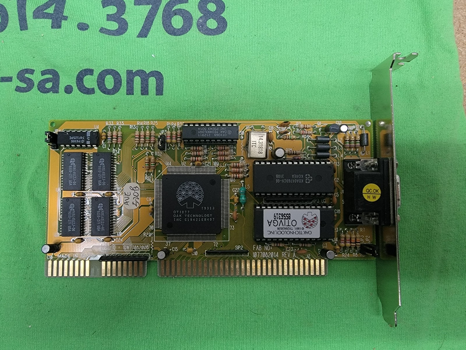 VINTAGE OAK TECHNOLOGY OTI007 OTIVGA 512K 16 BIT ISA VGA IDW77082006
