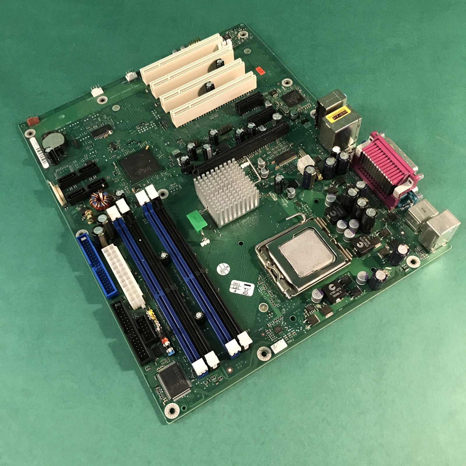 Fujitsu Siemens Motherboard D2156-S11 GS4