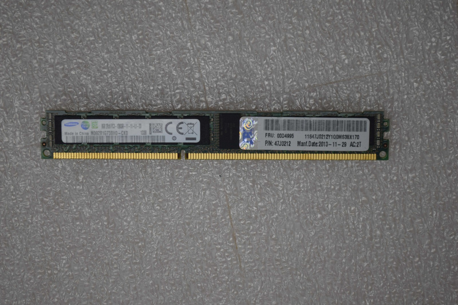 IBM (1X8GB) DDR3-1600 ECC 2RX8 PC3-12800 VLP Memory Module Grade A 00D4995
