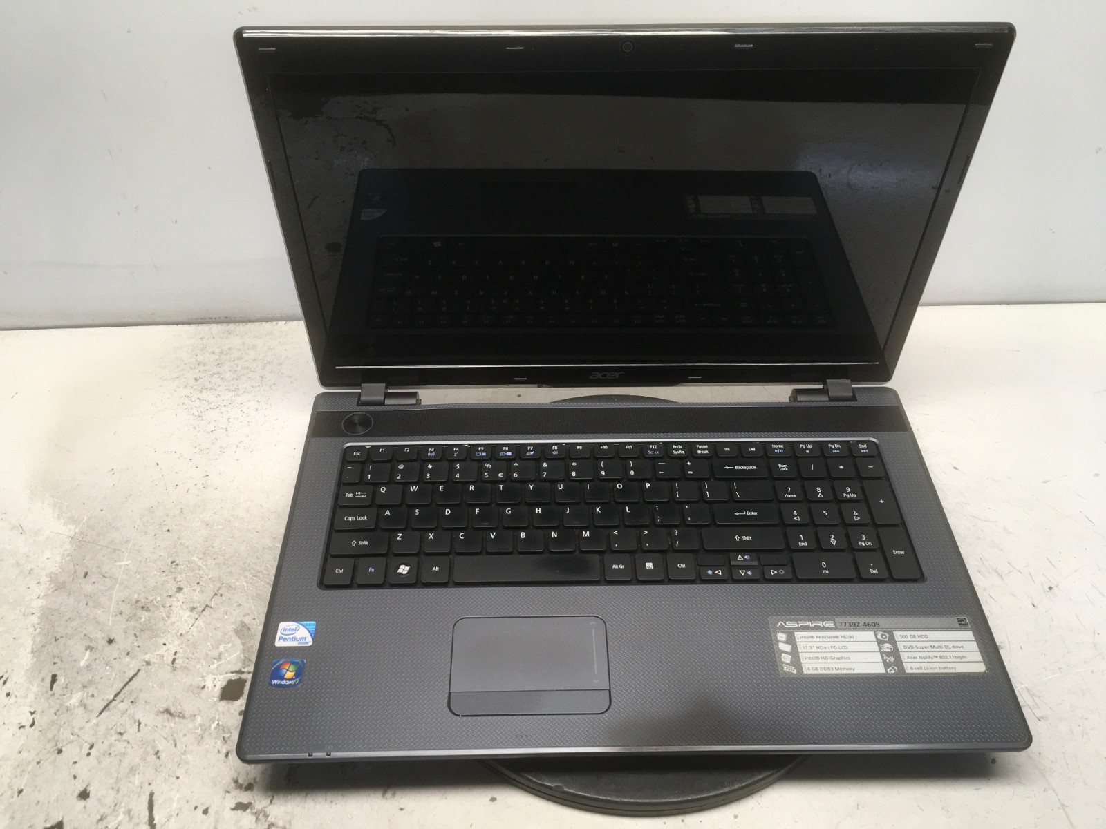 Acer Aspire 7739Z-4605 Intel Pentium P6200 2.13GHz 4 GB NO HDD No Batt