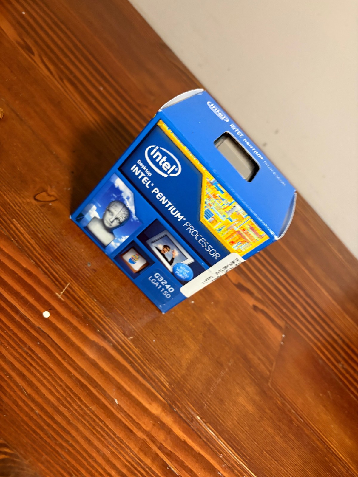 Intel Pentium G3240 Processor (BX80646G3240) NEW IN BOX, UNOPENED