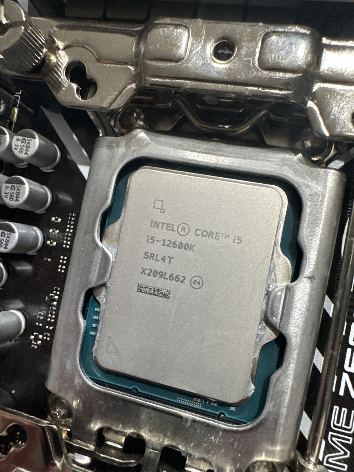 Intel Core I5-12600K