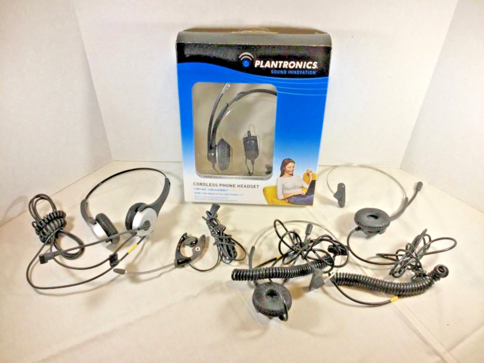 Lot of 5 Mixed Models Plantronics Headsets Plantronics