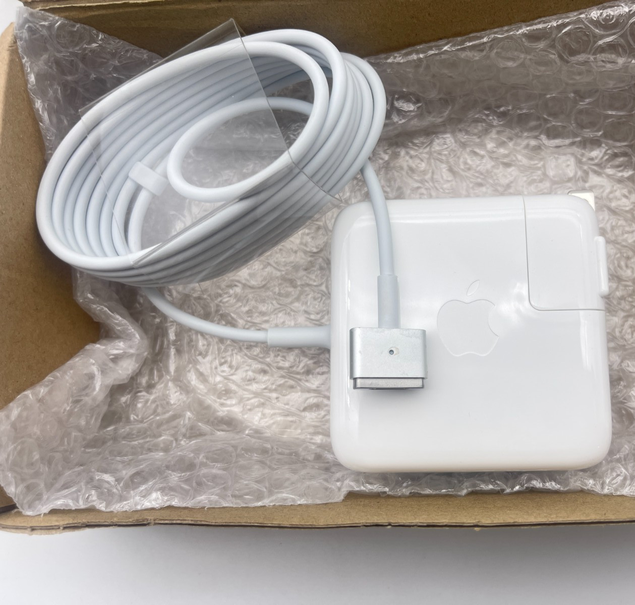 Genuine 45W Charger ForApple MacBookAir 11" 13" 2013-2015 A1435 A1436 with cable
