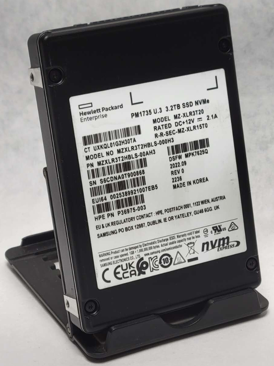 HPE Samsung PM1735 3.2TB U.3 NVME SSD MZ-XLR3T20 P36975-003 100% Low Hours